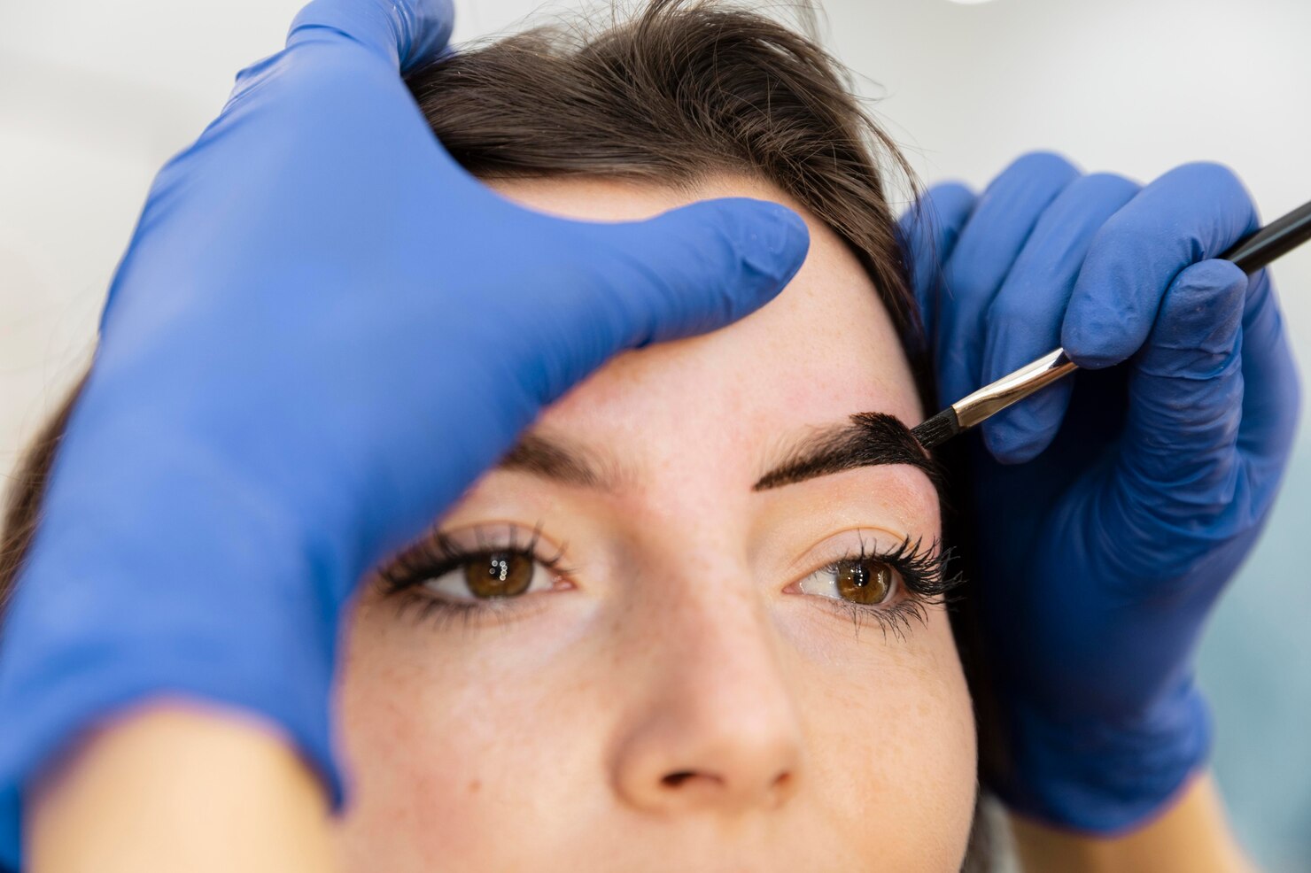 Eyebrow Correction Treatment